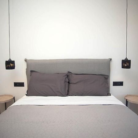 Marea Luxury Suites - Tramontana Koríthion Екстериор снимка